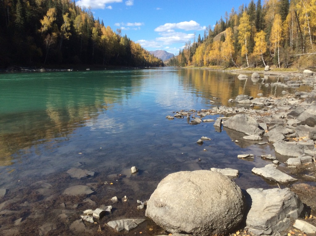 Rivière lac Kanas